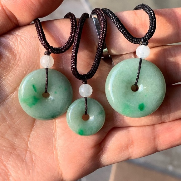 💚JADE donuts circles small <1 inch authentic jadeite - Picture 4 of 5